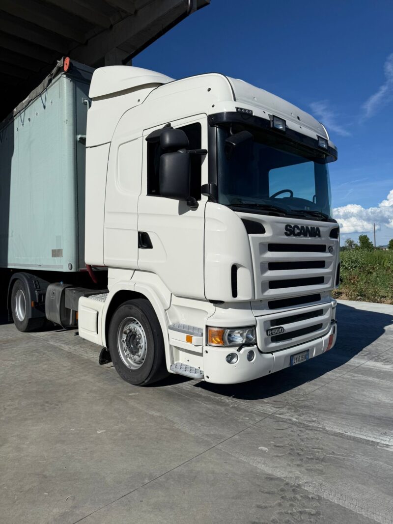 Trattore stradale SCANIA R500